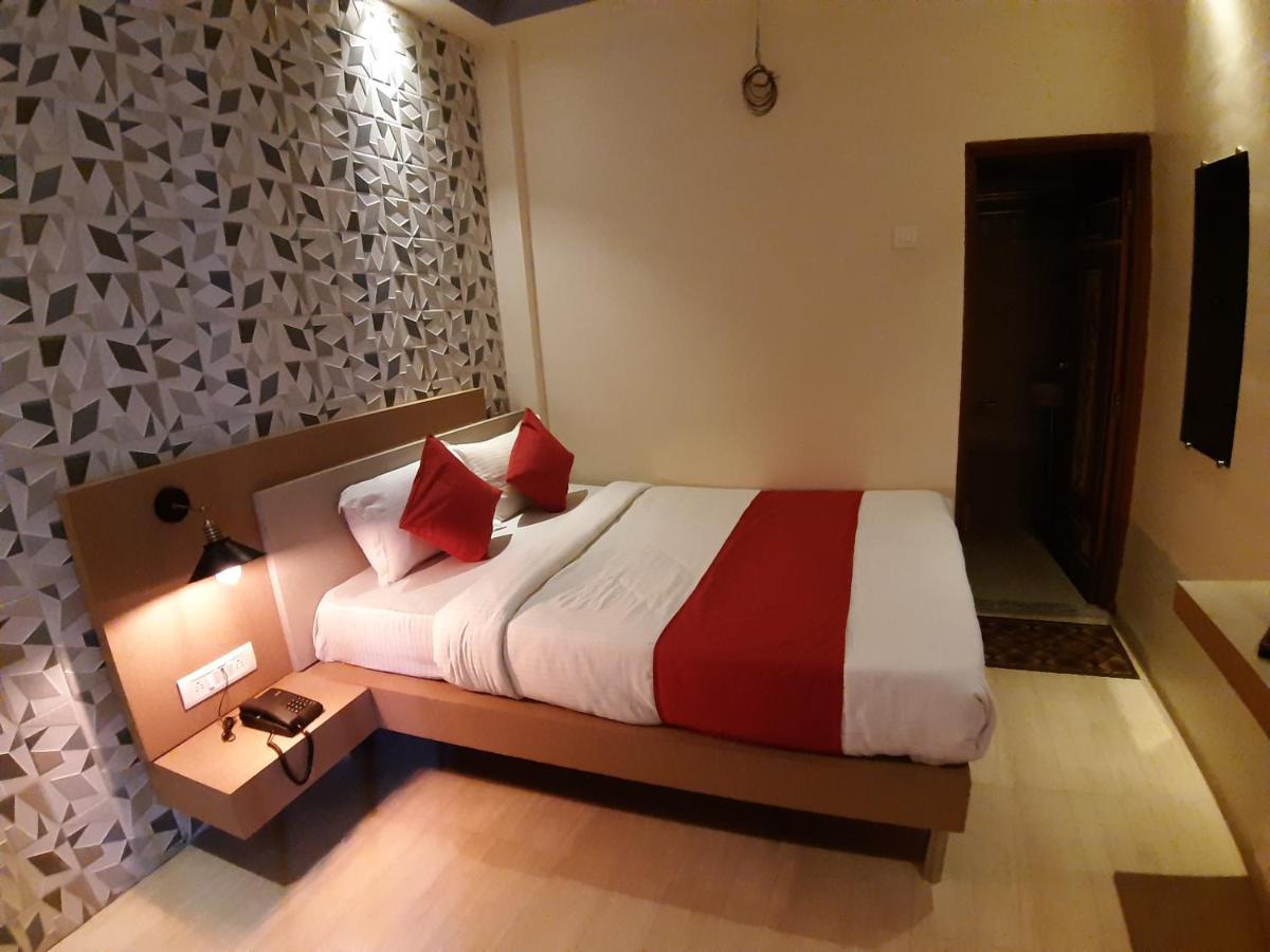 Khuldabad Hotel Great Annapurna מראה חיצוני תמונה